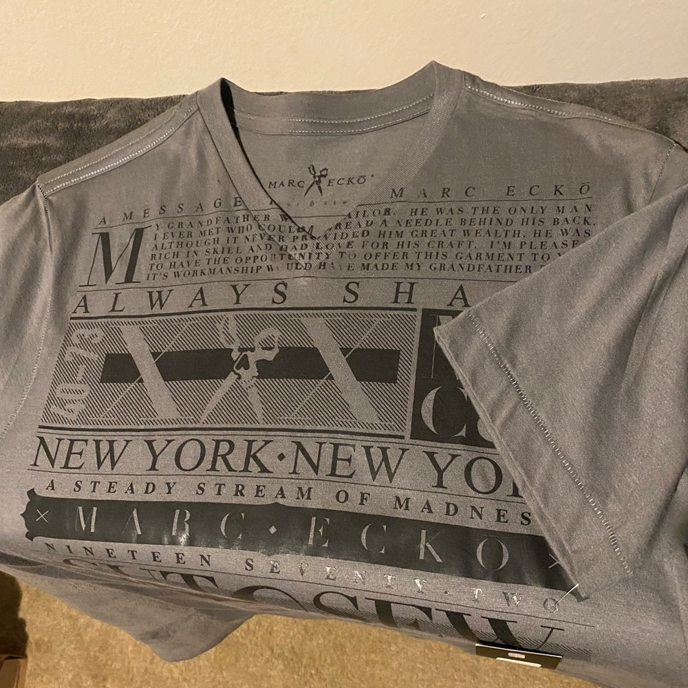 Marc Echo Cut & Sew collection V-neck T-shirt